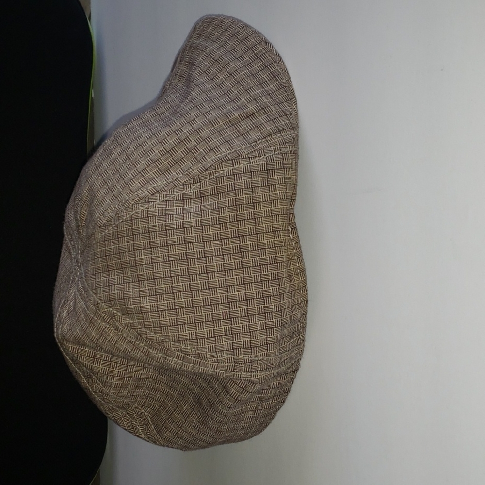 LIDS tan cap - Picture 4 of 6